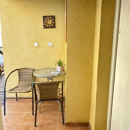 Takacs Vendeghaz 2 Apartment Sopron