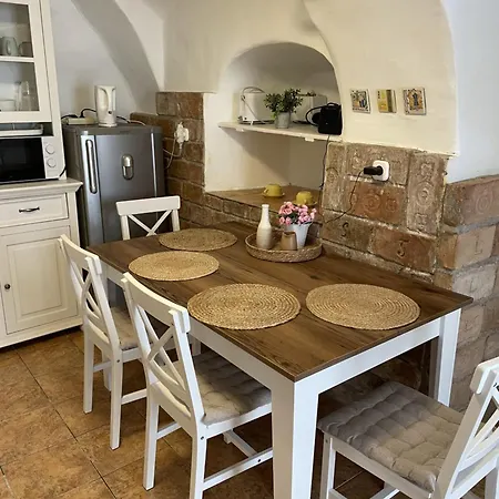 Takacs Vendeghaz 2 Apartment Sopron