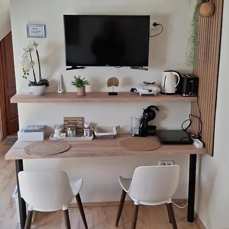 Takacs Vendeghaz 2 Apartament